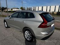 Usata Volvo XC60 Business Edition 190 CV (139 kW) 2019 Grigio SUV