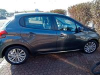 Usata Peugeot 208 82 CV (60 kW) 2016 Grigio Utilitaria