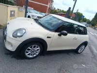 Usata Mini ONE Hype 102 CV (75 kW) 2017 Beige Utilitaria