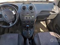 Usata Ford Fiesta 2008 Blu Berlina