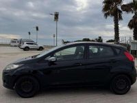 Begagnad Ford Fiesta 82 HK (60 kW) 2009 Svart Sedan