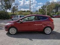 Usata Ford Fiesta Titanium 82 CV (60 kW) 2009 Rosso Utilitaria
