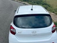Usata Hyundai i10 67 CV (49 kW) 2024 Bianco Utilitaria