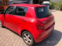 Usata Suzuki Swift 69 CV (50 kW) 2007 Rosso Utilitaria