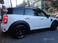 Käytetty Mini Cooper D Countryman 116 HP (85 kW) 2020 Valkoinen Katumaasturi