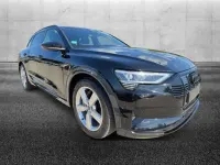 Usata Audi e-tron 158 kW (215 CV) 2022 Nero SUV