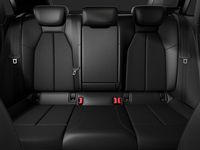 Nuova Audi A3 S-Line 204 CV (150 kW) 2026 Bianco ghiacciaio metallizzato Berlina