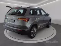 Usata Skoda Karoq Executive 150 CV (110 kW) 2023 Grigio graphite metalizzato SUV