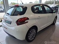 Usata Peugeot 208 Allure 74 CV (54 kW) 2018 Bianco Utilitaria