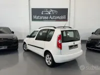 Usata Skoda Roomster 105 CV (77 kW) 2011 Bianco Monovolume