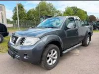 Usata Nissan Navara 190 CV (139 kW) 2014 Grigio Pick-up