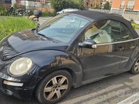 Usata VW New Beetle 105 CV (77 kW) 2009 Nero Utilitaria