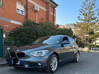 Usata BMW 118 143 CV (105 kW) 2012 Grigio Utilitaria