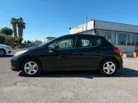 Usata Peugeot 207 68 CV (50 kW) 2008 Nero Berlina