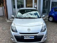 Begagnad Renault Clio IV Dynamique 75 HK (55 kW) 2012 Grå Sedan