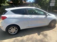 Usata Ford Fiesta Trend 86 CV (63 kW) 2019 Grigio Utilitaria