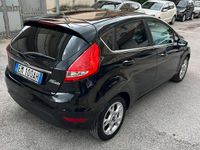 Usata Ford Fiesta Titanium 82 CV (60 kW) 2012 Nero Utilitaria