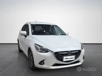 Usata Mazda 2 Exceed 105 CV (77 kW) 2017 Bianco Berlina