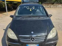 Usata Mercedes A180 Elegance 109 CV (80 kW) 2008 Nero Berlina