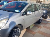 Usata Opel Corsa Enjoy 80 CV (58 kW) 2009 Argento Utilitaria