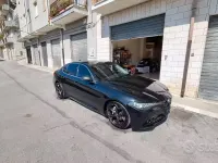 Usata Alfa Romeo Giulia 150 CV (110 kW) 2016 Nero Berlina