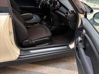 Usata Mini Cooper D 116 CV (85 kW) 2019 Bianco Utilitaria