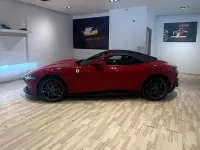 Nuova Ferrari Roma 620 CV (456 kW) 2025 Rosso mugello Coupé
