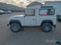 Usata Land Rover Defender 68 CV (50 kW) 2004 Bianco SUV