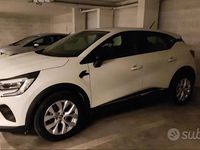 Usata Renault Captur Life 90 CV (66 kW) 2020 Bianco SUV