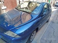 Usata Lancia Ypsilon 60 CV (44 kW) 2002 Blu Utilitaria