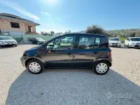 Usata Renault Modus 75 CV (55 kW) 2006 Nero Monovolume
