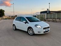 Usata Fiat Grande Punto 90 CV (66 kW) 2007 Bianco Utilitaria
