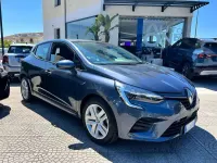 Usado Renault Clio V Business 65 HP (47 kW) 2022 Cinzento Citadino