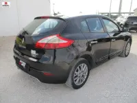 Usata Renault Mégane III GT 110 CV (80 kW) 2014 Nero Berlina