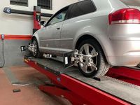 Usata Audi A3 102 CV (75 kW) 2003 Grigio Utilitaria