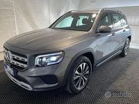 Usata Mercedes GLB180 Business 116 CV (85 kW) 2022 Grigio metallizzato SUV