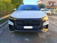 Usata Audi Q8 Sport 286 CV (210 kW) 2023 Bianco SUV