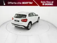 Usata Mercedes GLA200 136 CV (100 kW) 2017 Bianco SUV