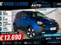Usata Fiat Panda Cross Cross 70 CV (51 kW) 2025 Blu Utilitaria