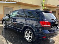 Usata Fiat Freemont 140 CV (102 kW) 2011 Blu SUV