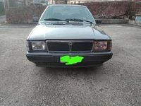 Usata Lancia Prisma 77 CV (56 kW) 1988 Grigio Berlina