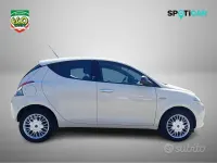 Usata Lancia Ypsilon Silver 95 CV (69 kW) 2017 Bianco Utilitaria