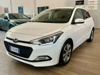 Usata Hyundai i20 GO! 75 CV (55 kW) 2016 Bianco Utilitaria