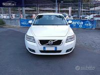 Usata Volvo V50 Kinetic 177 CV (130 kW) 2011 Bianco Station wagon