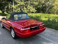 Usata Alfa Romeo Spider 106 CV (77 kW) 1991 Rosso Cabrio