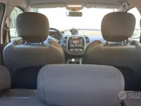 Usata Renault Captur Zen 90 CV (66 kW) 2016 Grigio SUV
