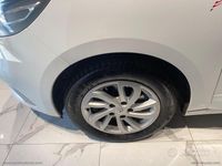 Usata Renault Scénic III 110 CV (80 kW) 2012 Bianco Monovolume