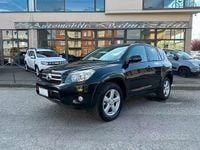 Usado Toyota RAV4 177 CV (130 kW) 2006 Negro SUV