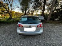 Begagnad VW Passat 2005 Grå Kombi