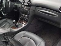 Usata Mercedes CLK220 Elegance 150 CV (110 kW) 2006 Bianco Coupé